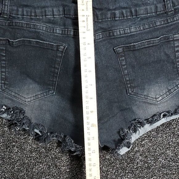 Black Denim Jean Shorts Size Medium - Picture 6 of 6
